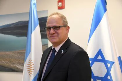 embajador israelí en Buenos Aires, Eyal Sela