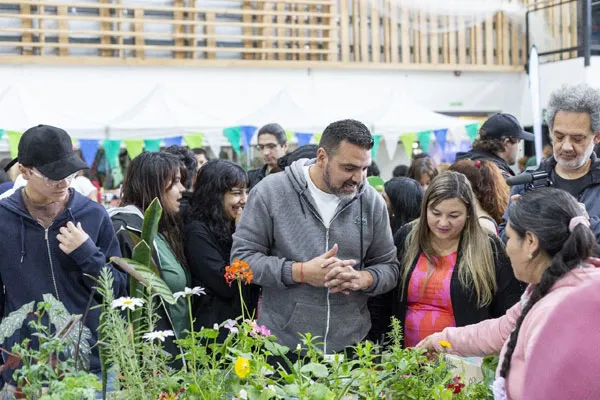 multimedia.miniatura.814c65b38cb931c4.bWluaWF0dXJhLndlYnA=