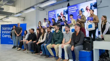 20251130144217_11-estudiantes-fueguinos-en-inteligencia-artificial