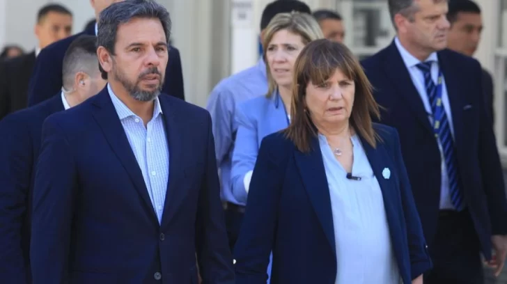 la-ministra-de-seguridad-patricia-bullrich-se-retira-del-hospital-churruca-1742065-728x408
