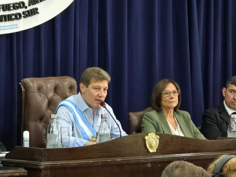 20250324083945d7c340c2d415ec464df31004d748f27e