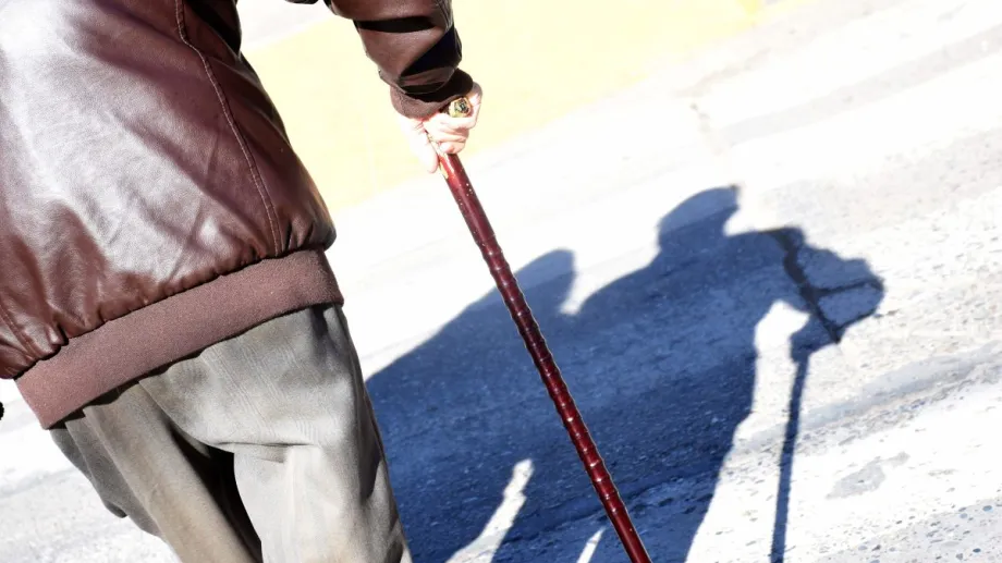 neuquen-adultos-mayores-jubilados-foto-mati-subat-MES_3375-e1715348287823