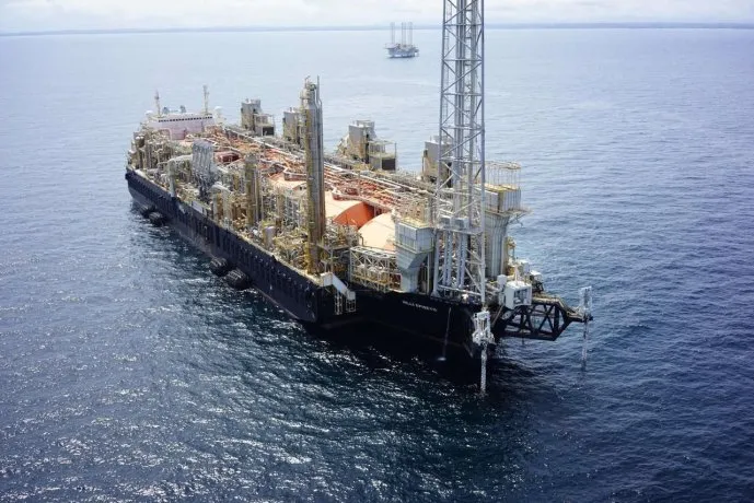 barco-PAE