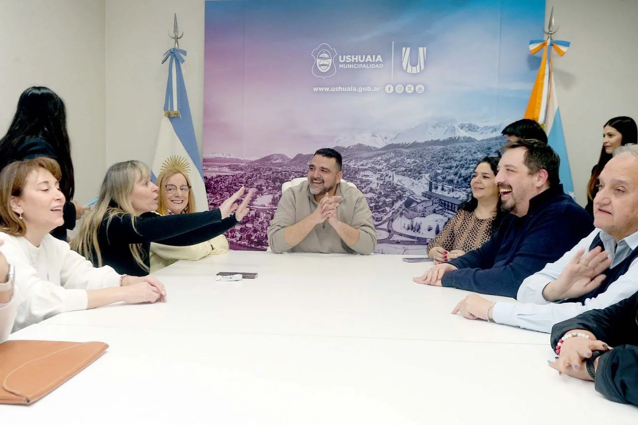 VUOTO-SENADORES