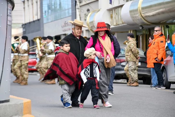 acto-por-el-dia-de-la-tradicion-2023-rio-gallegos-17-728x485