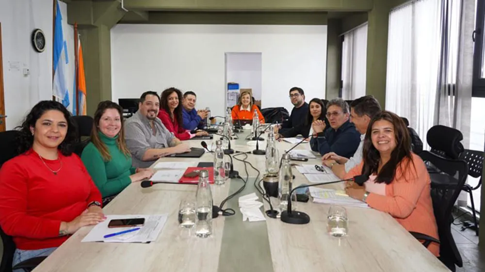 20250225111727fc80768aa5a1e5b81ba24d1738b00840