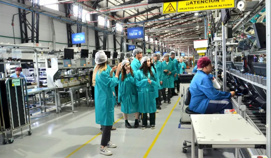 20251102155821_productiva-desde-las-aulas