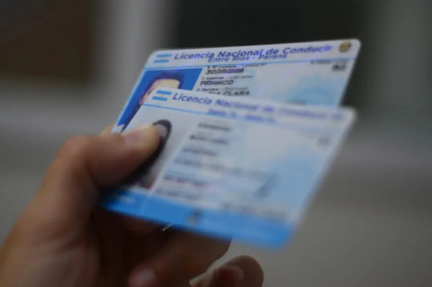 20260915122834_20250605170245_20250519151055_carnet_de_conducir