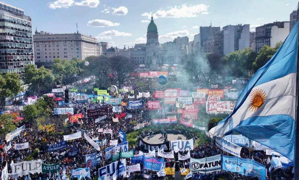 Captura de pantalla 2024-10-02 22.18.44