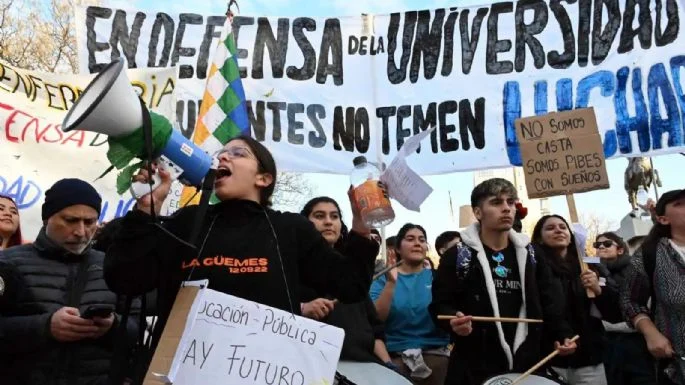 f685x385-731165_768858_5050