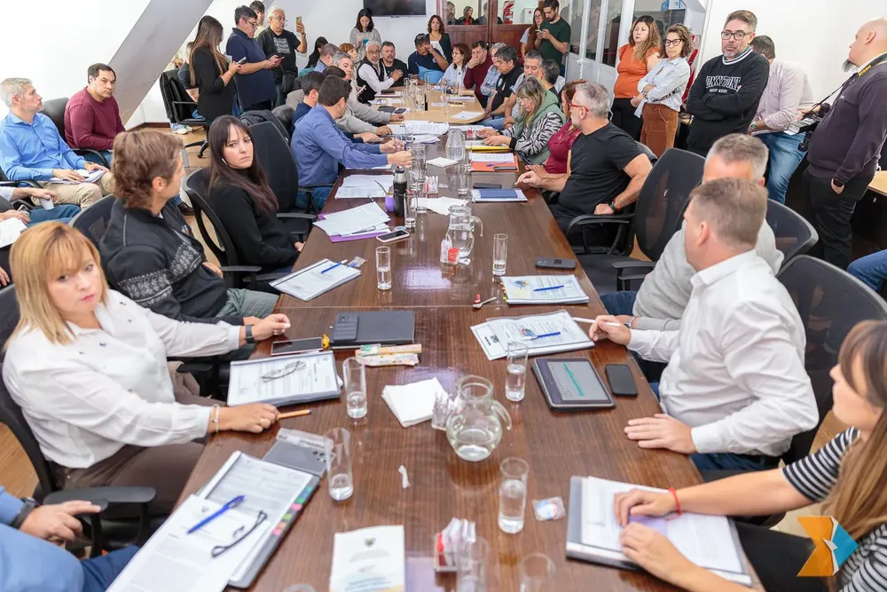 202504020849508a461170ae83a0dfdbbd37d36c72c543