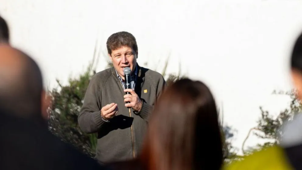 multimedia.normal.8ef0922f79192ee2.bm9ybWFsLndlYnA=