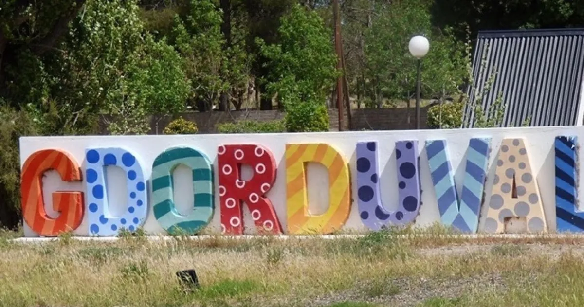 2115713