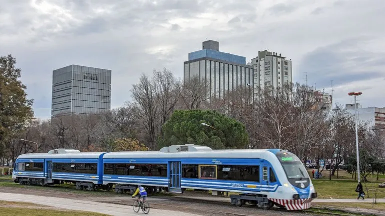 Tren-del-Valle