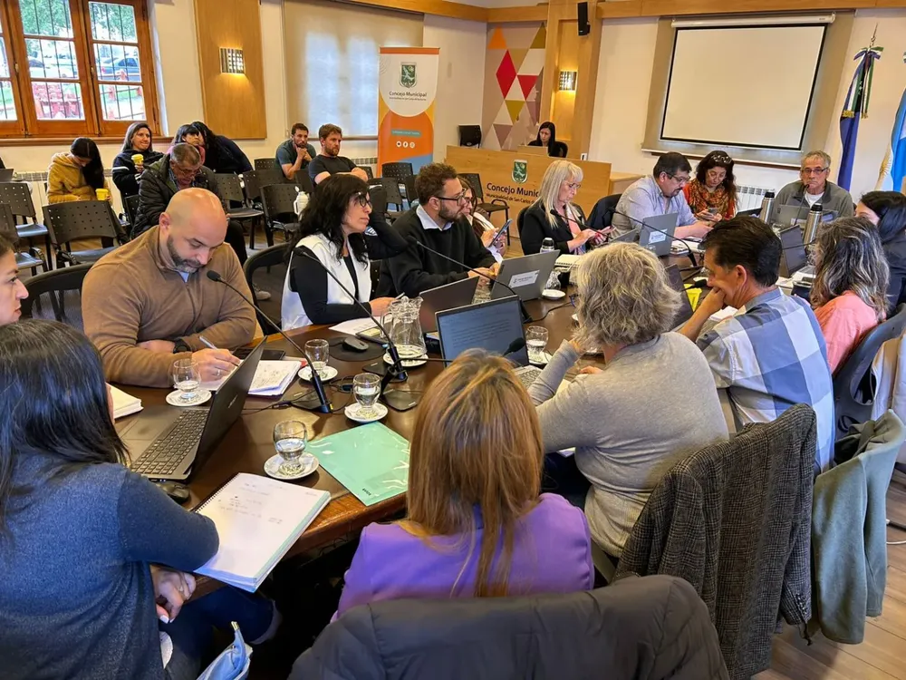 PHOTO-2025-12-16-11-14-06-1536x1152