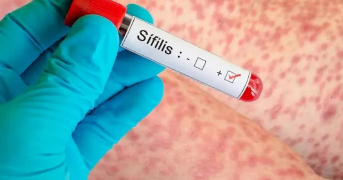 2128529