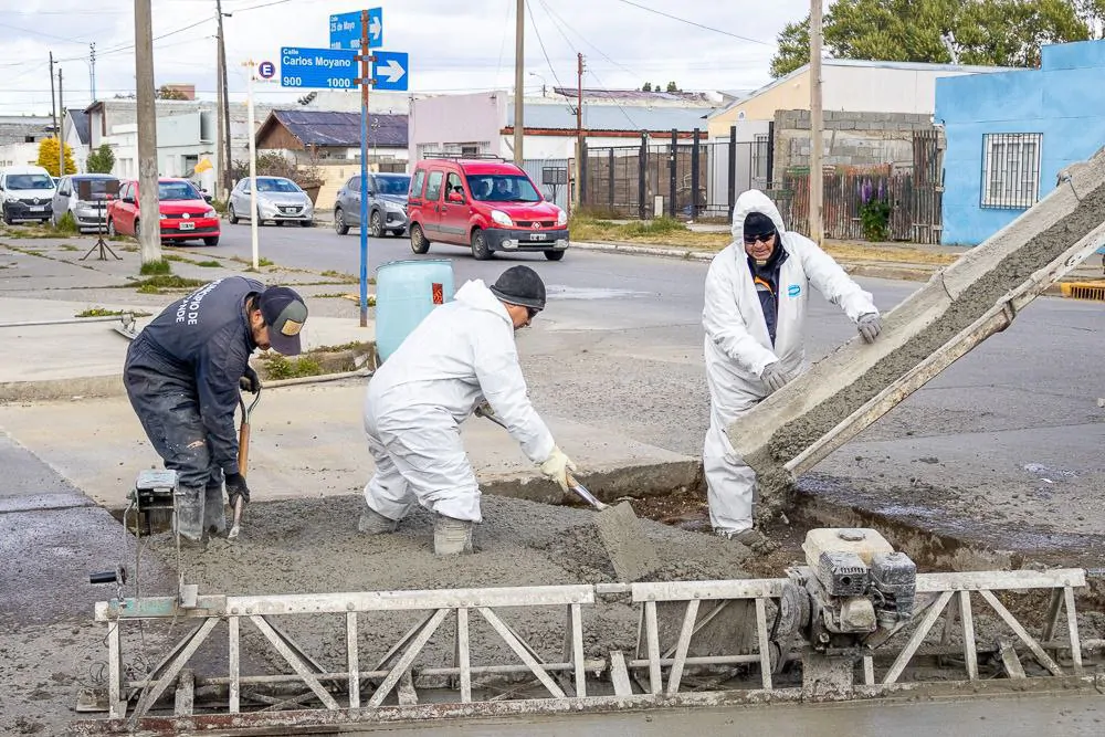 photo_5055410708123683621_y