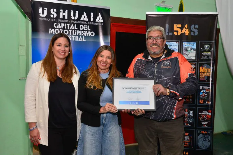 c8beaef7-0abb-4aea-8ab9-e7ed21639c0c