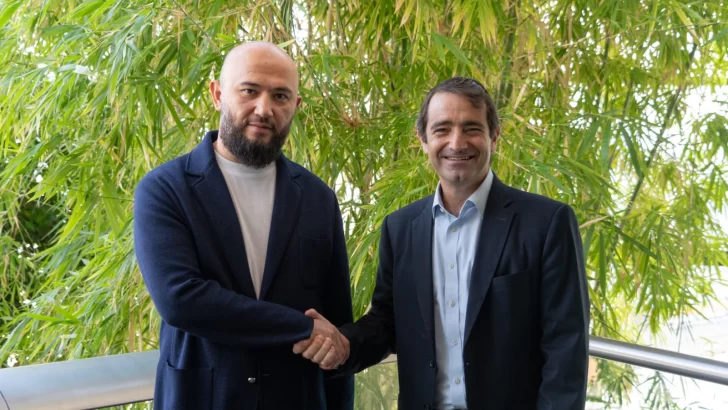 Martin-Mandarano-CEO-de-YPF-Luz-Abdumalik-Mirakhmedov-presidente-ejecutivo-de-GDA-728x410