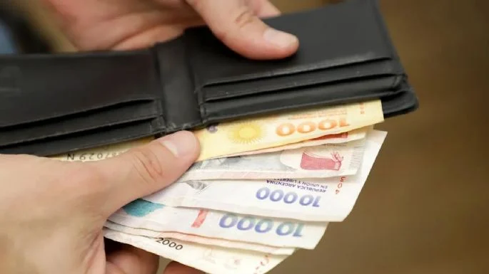 f685x385-866295_903988_5050