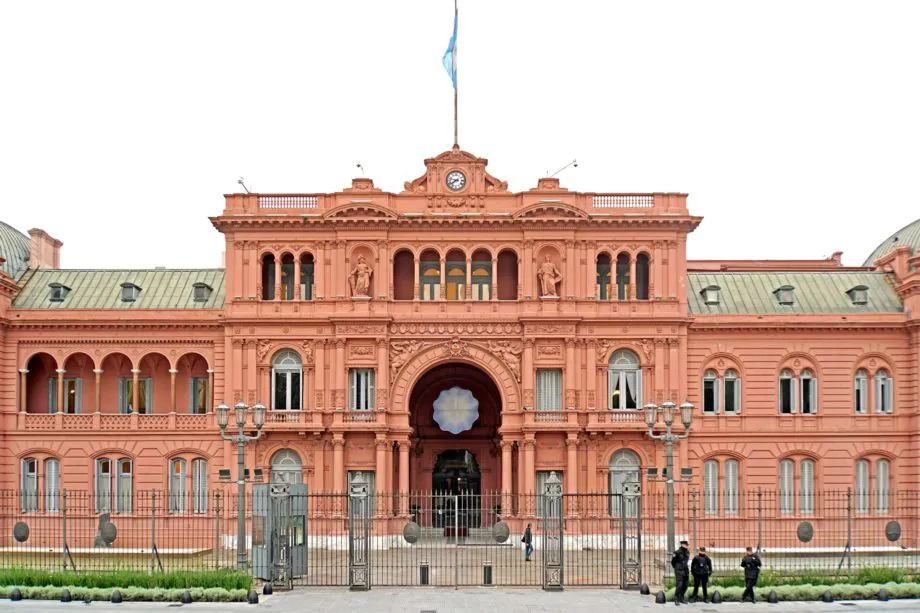 casa-rosada-caba-argentina--e1650021871901 (2)