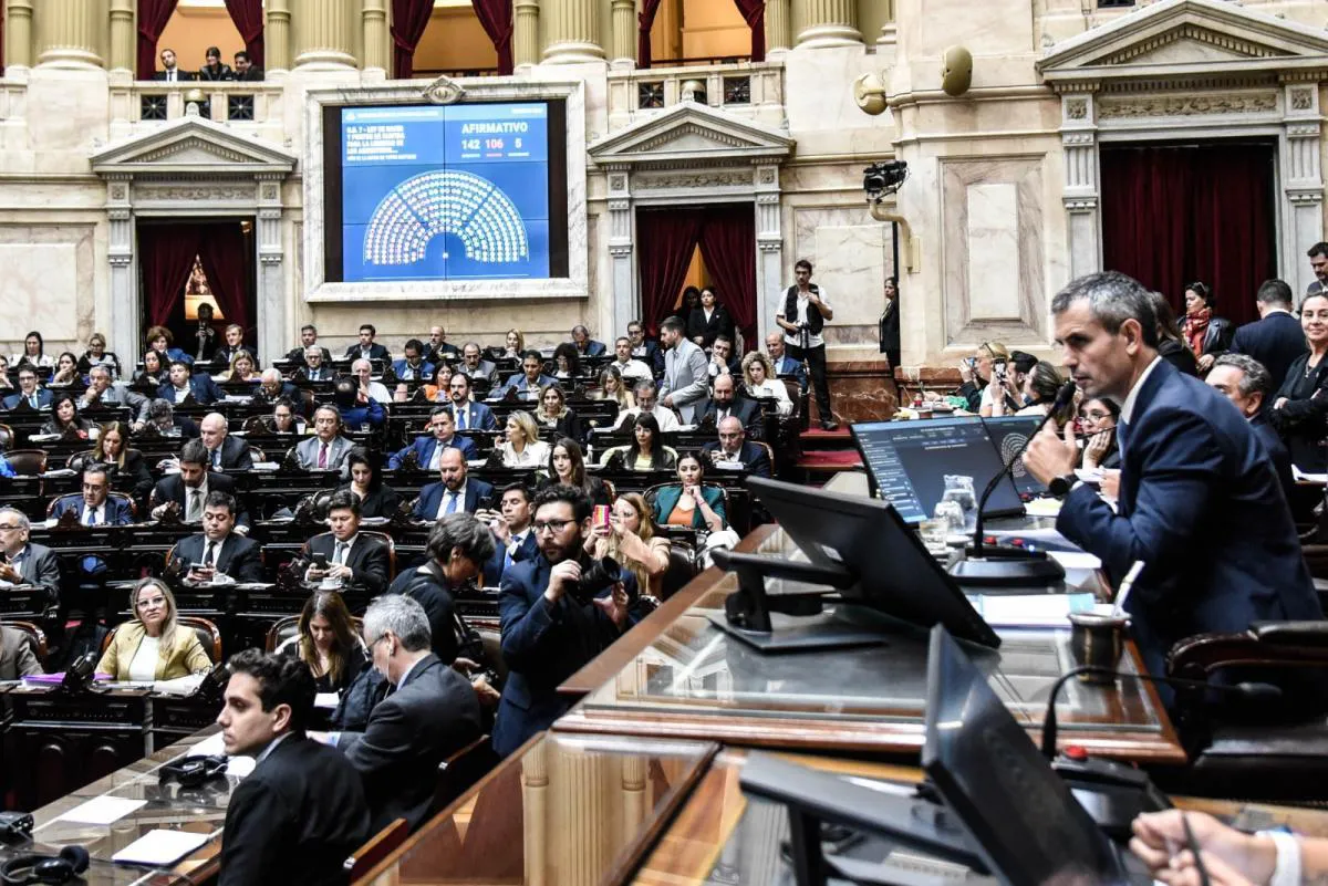 camara-diputados-1040647-090006