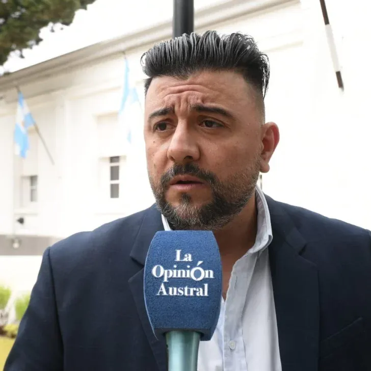 ARIEL-VARELA-SALUD-2309J23D