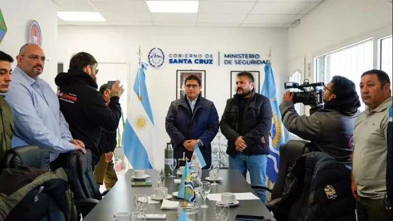 683a383b36ee1_800_450!