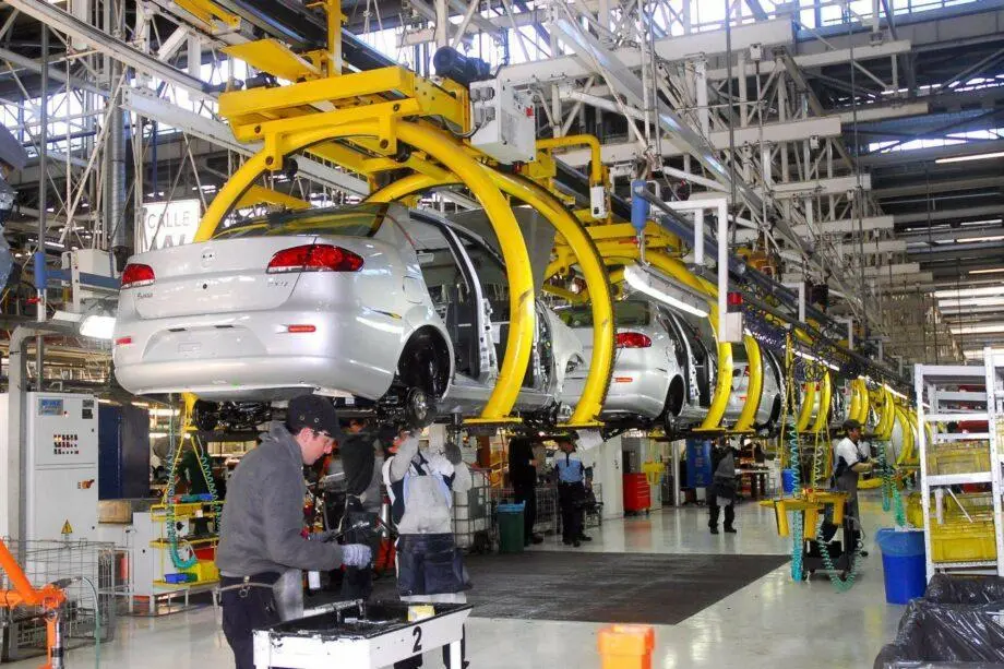 Industria-e1682205031303