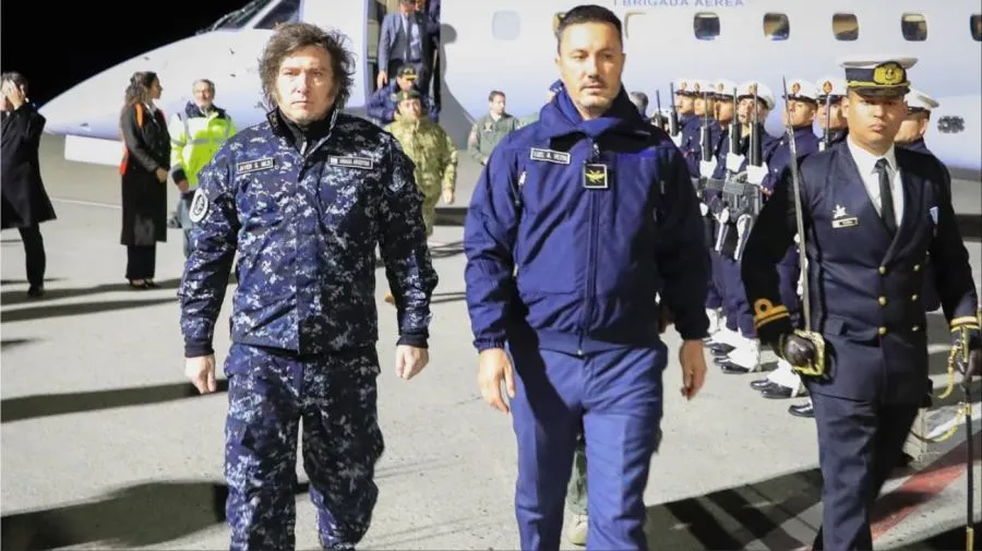 laura-richardson-javier-milei-tierra-del-fuego-luis-petri-1-g20240405-1780288