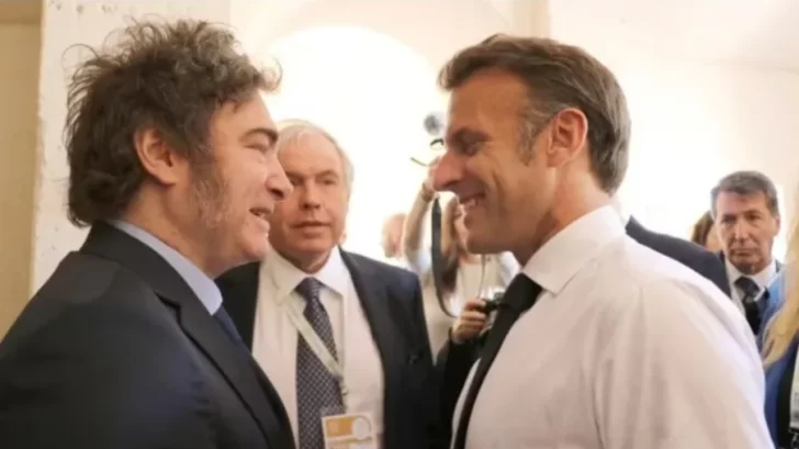 javier-milei-macron-francia-jjoo-1-728x409