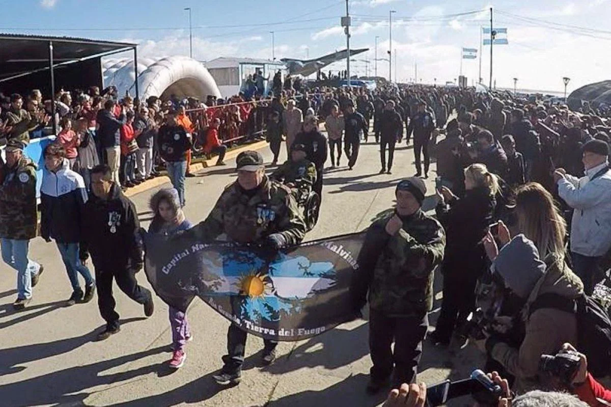 desfile 2 de abril rgd