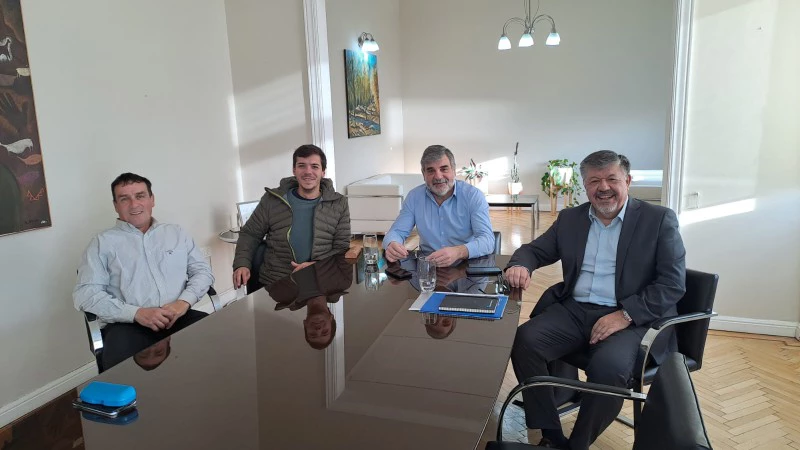 680c0ab5593f6_800_450!