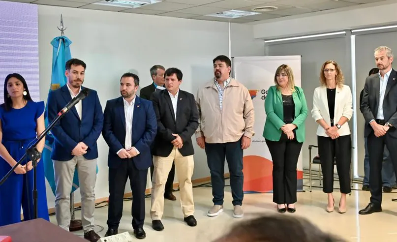 gabinete chubut (3)