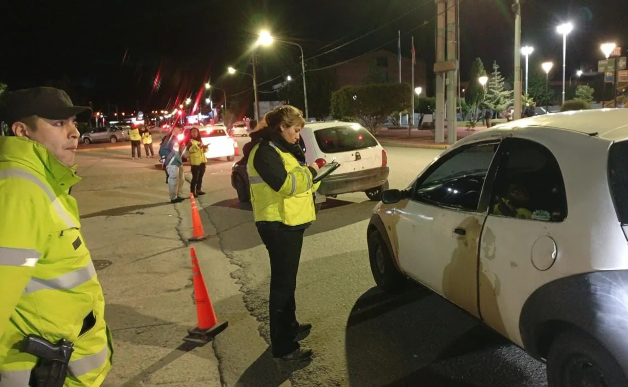 photo_5062183119930198926_y