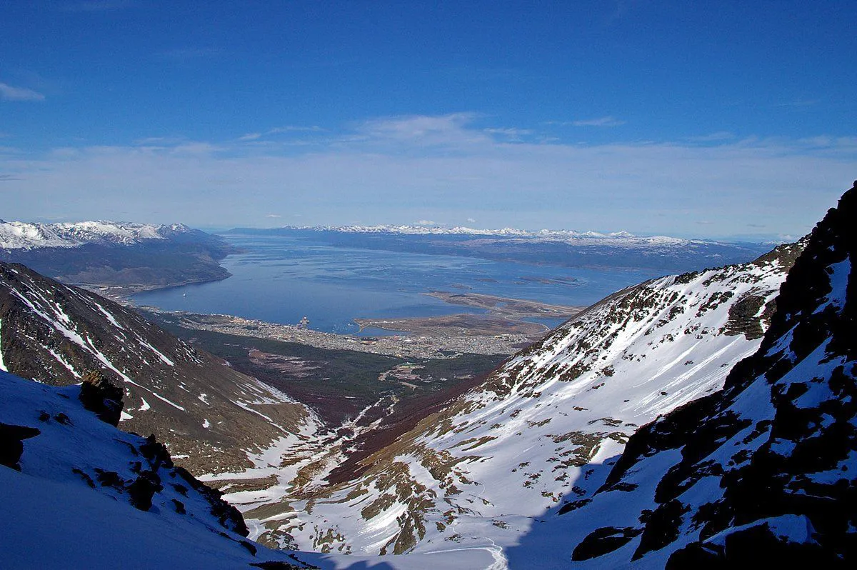 20240811100708a6e7de3c86395561523f4d842320dc0f