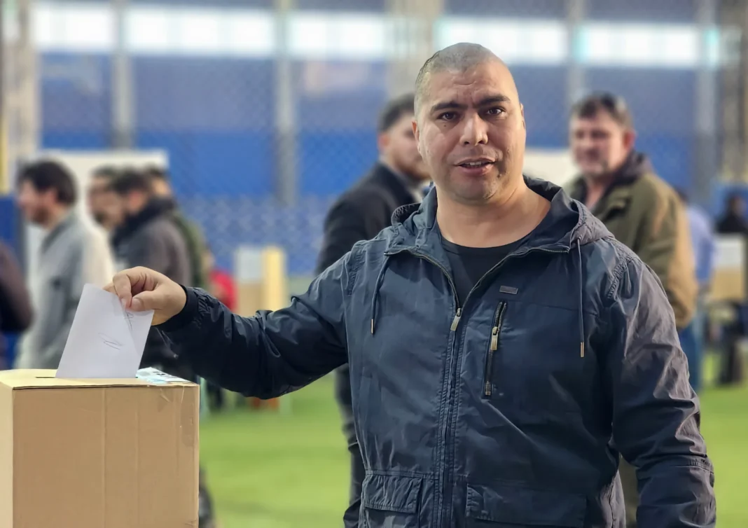 Rafael-Guenchenen-1068x754