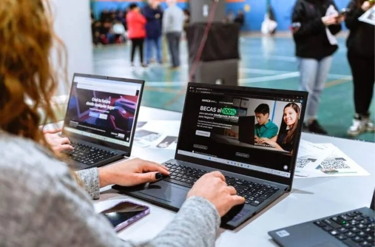 multimedia.normal.b1f7b1a00ccb268b.YmVjYXMtNzY4eDUwNl9ub3JtYWwud2VicA==