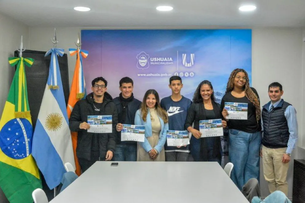 multimedia.normal.bb8f2107b7da7b06.bWQgKDg1KV9ub3JtYWwud2VicA==