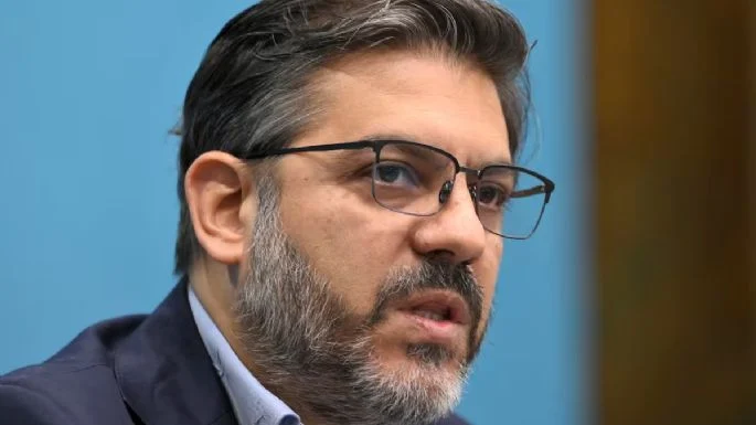 f685x385-795805_833498_6051