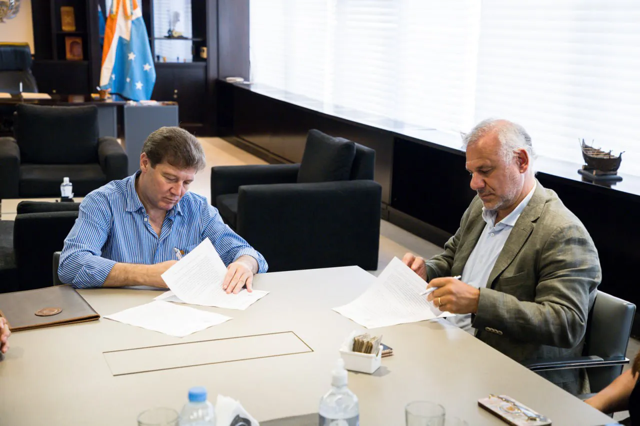 bac41cdf-b761-4f66-9f7e-3e58aedbcd74