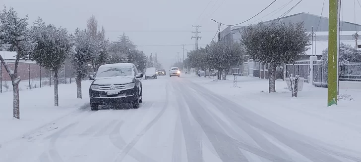 nieve-en-las-heras-d0923jd0293jd0239jd-53-728x328