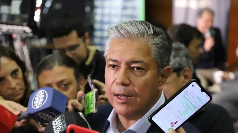 rolando-figueroa-rueda-prensa-3jpeg