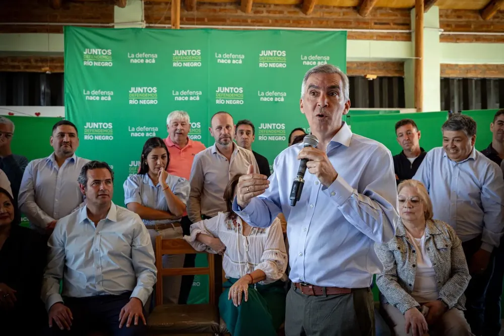 Lopez-Acto-1536x1024